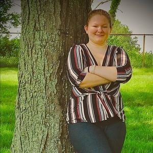 Meet your Posher, Alexis